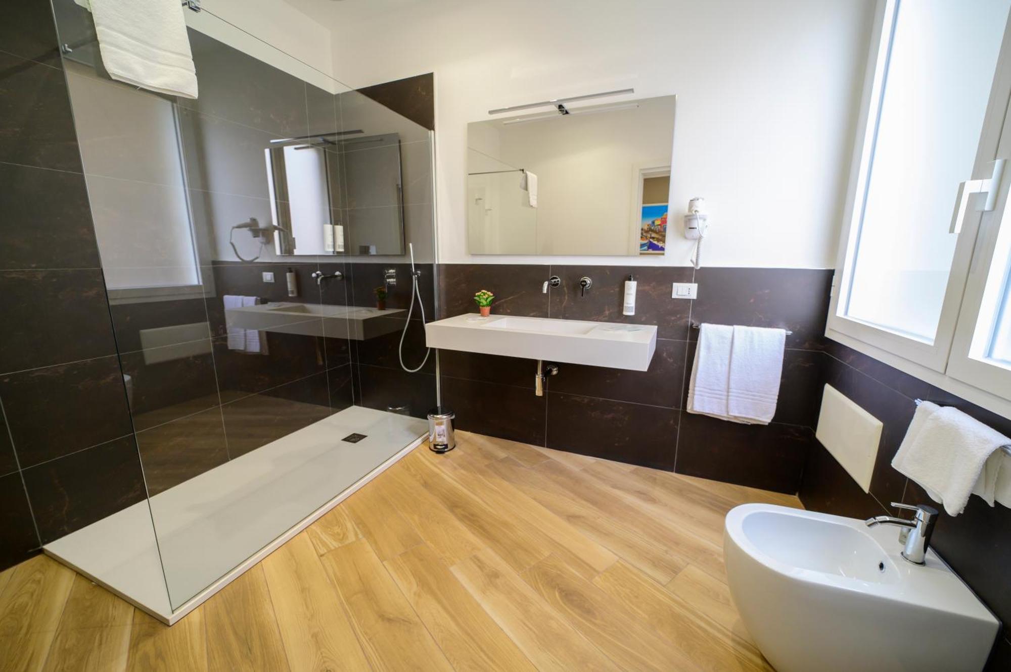 Maqueda - Room & Suite Palermo Ngoại thất bức ảnh